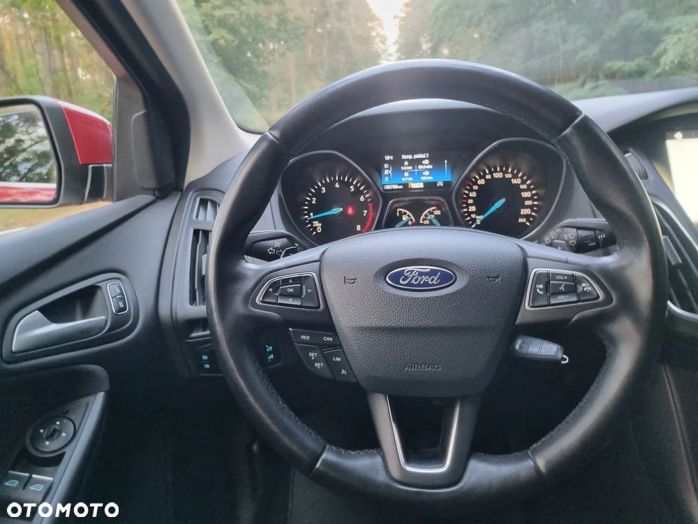 Ford Focus - 19