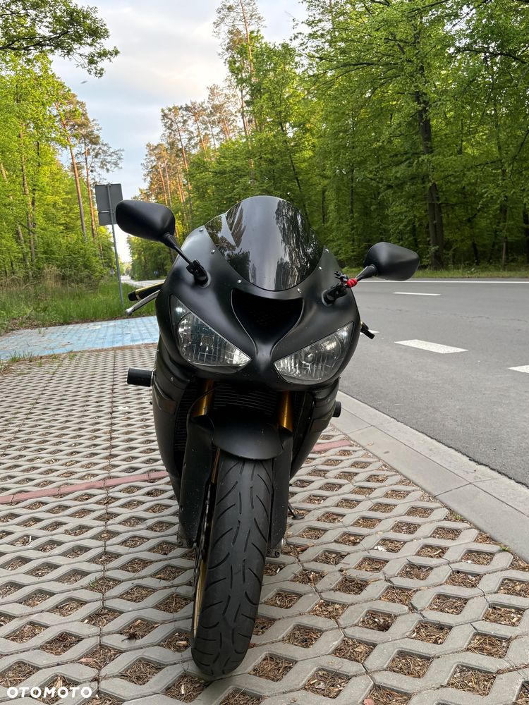 Kawasaki ZXR - 6