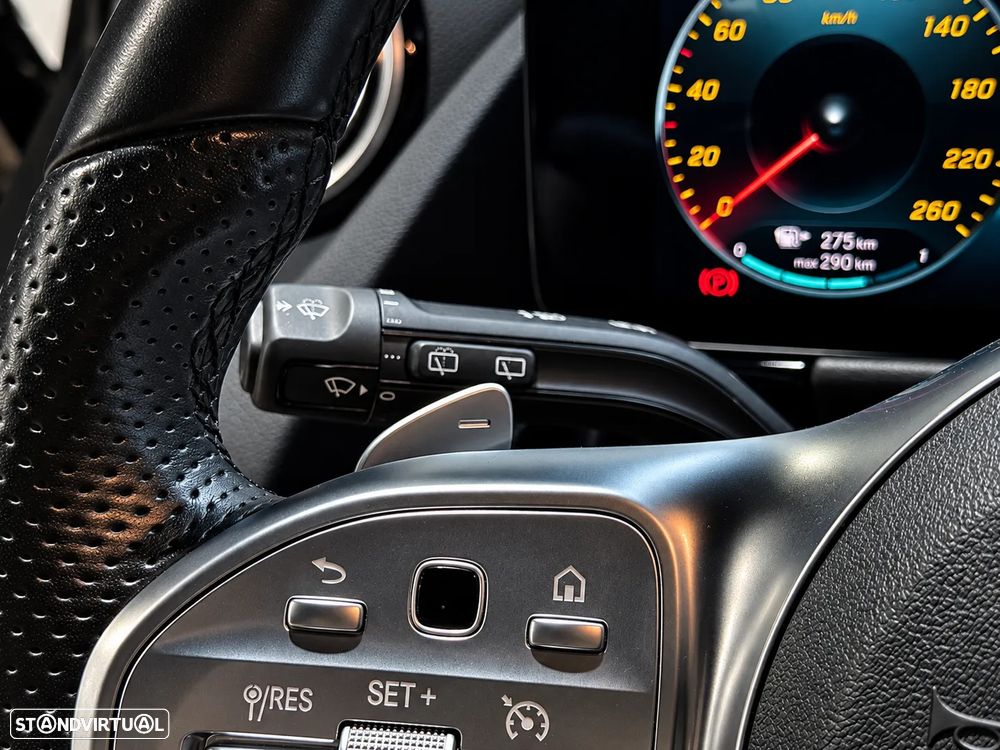 Mercedes-Benz EQA 300 4Matic AMG Line - 33