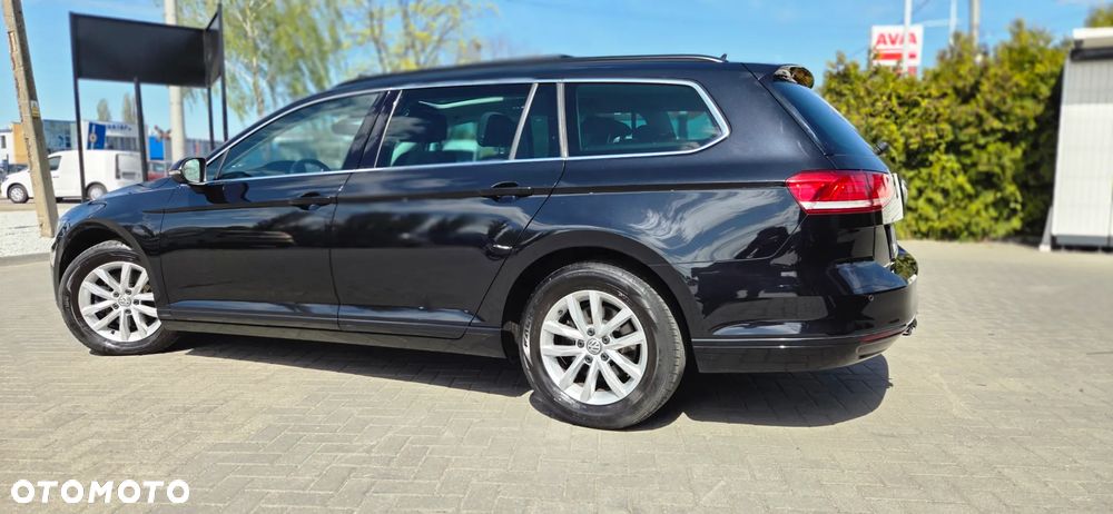 Volkswagen Passat Variant 2.0 TDI EVO Business DSG - 9