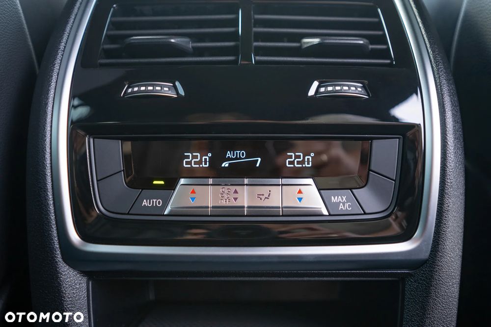 BMW X7 xDrive40d mHEV sport - 36