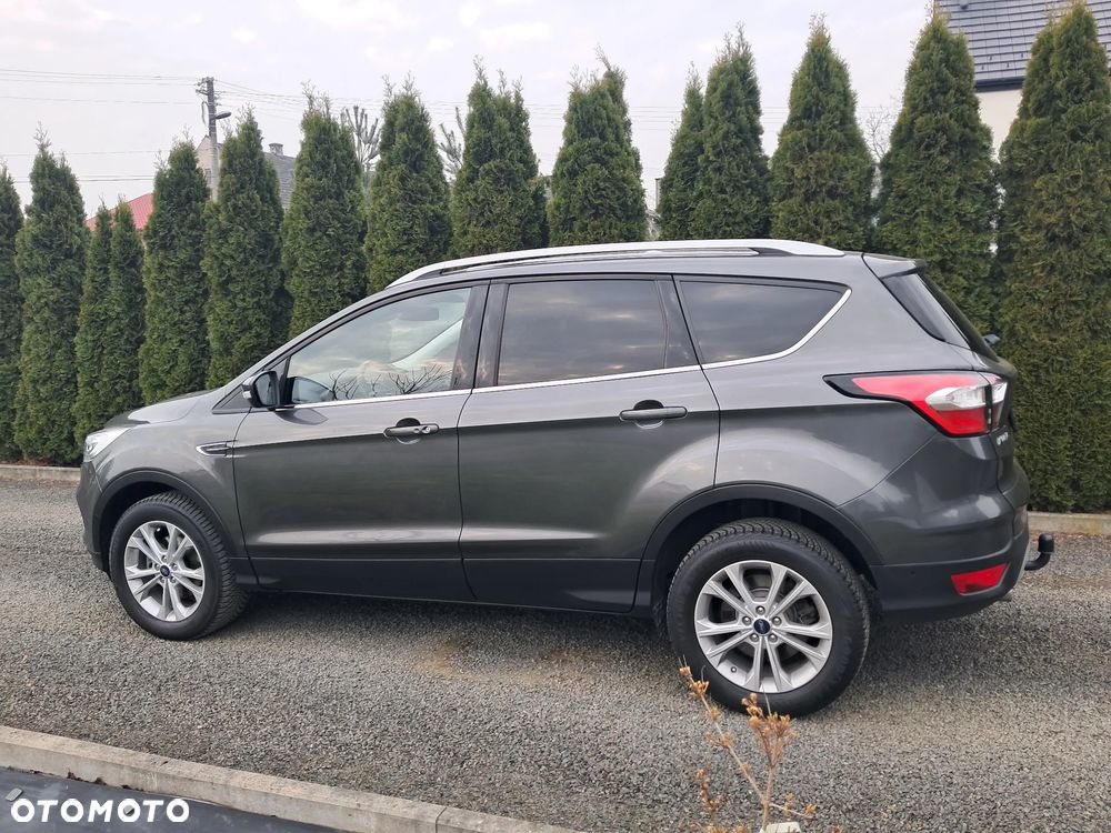 Ford Kuga 1.5 EcoBoost 2x4 Individual - 3