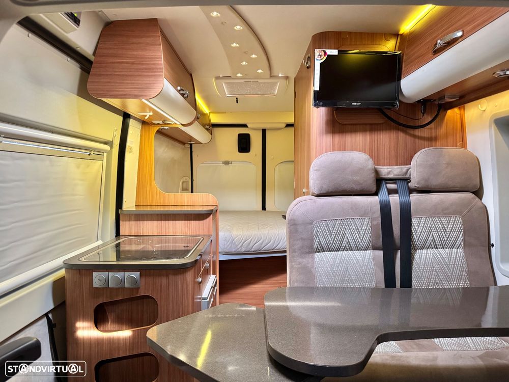 Adria Twin Active 5.40M 2014 - 9