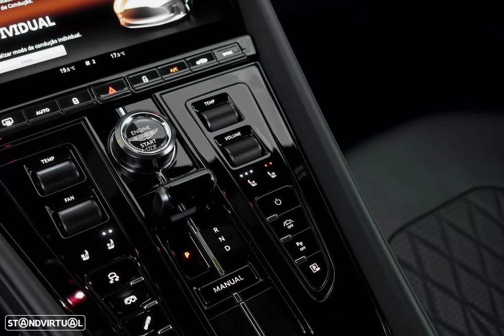 Aston Martin DB12 Coupé V8 Auto - 13