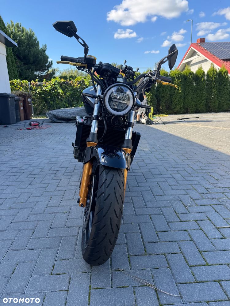 Honda Hornet - 2