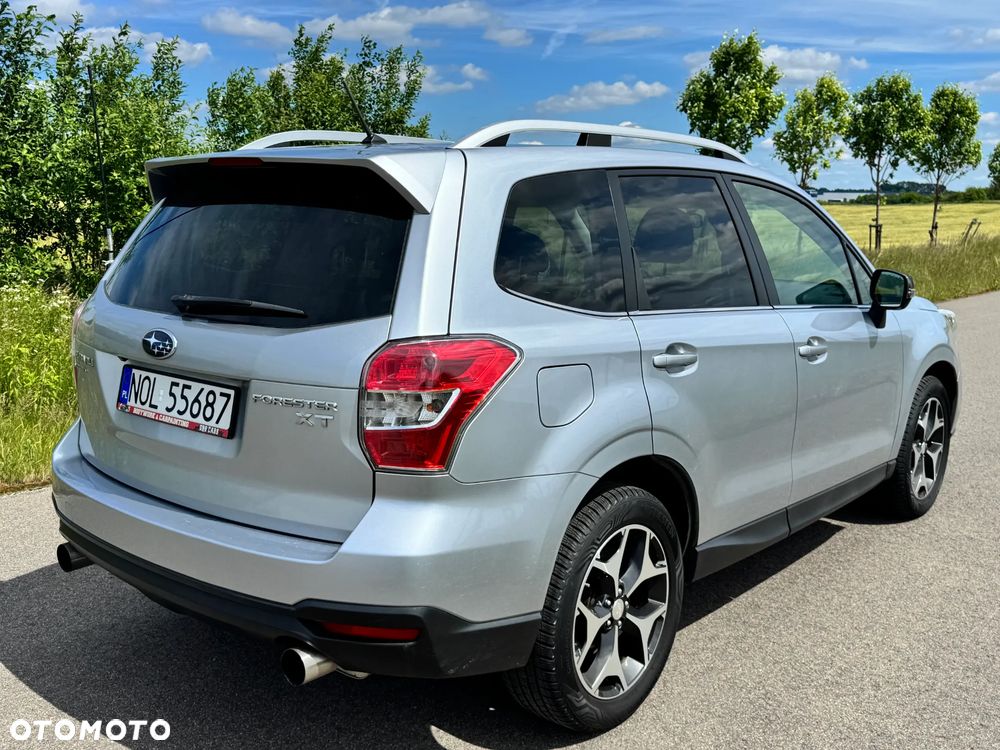 Subaru Forester 2.0XT Platinum Lineartronic - 16