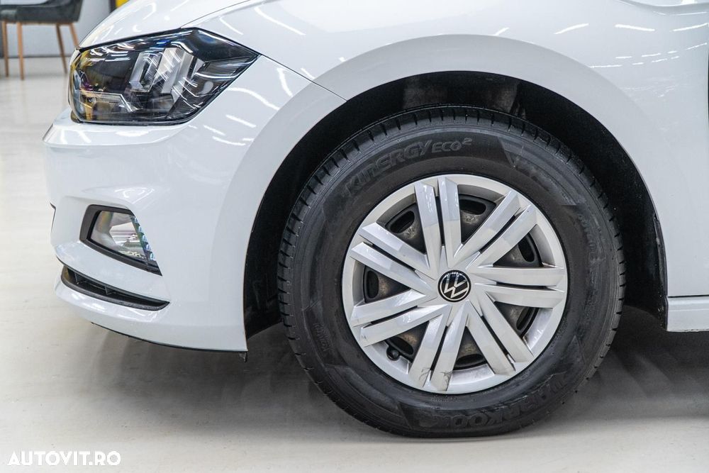 Volkswagen Polo 1.0 Comfortline - 35