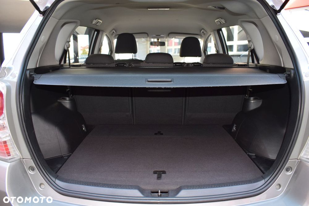 Toyota Verso 2.0 D-4D 5-Sitzer Executive - 12