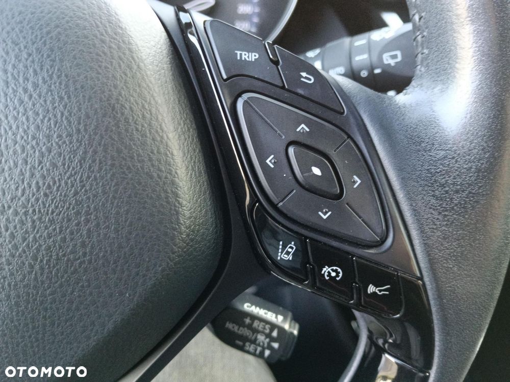 Toyota C-HR 1.8 Hybrid Executive - 19