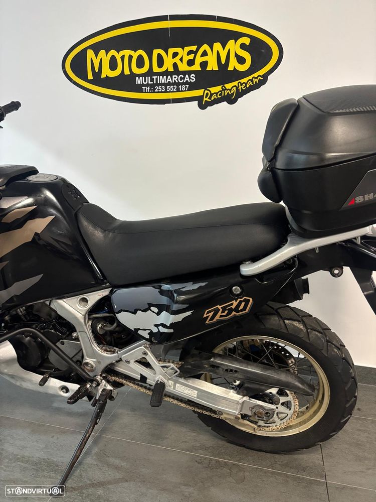 Honda XRV Africa Twin - 9