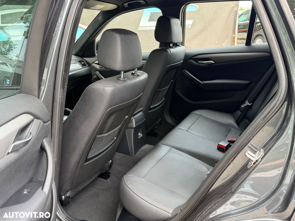 BMW X1 xDrive20d Aut. Sport Line - 27