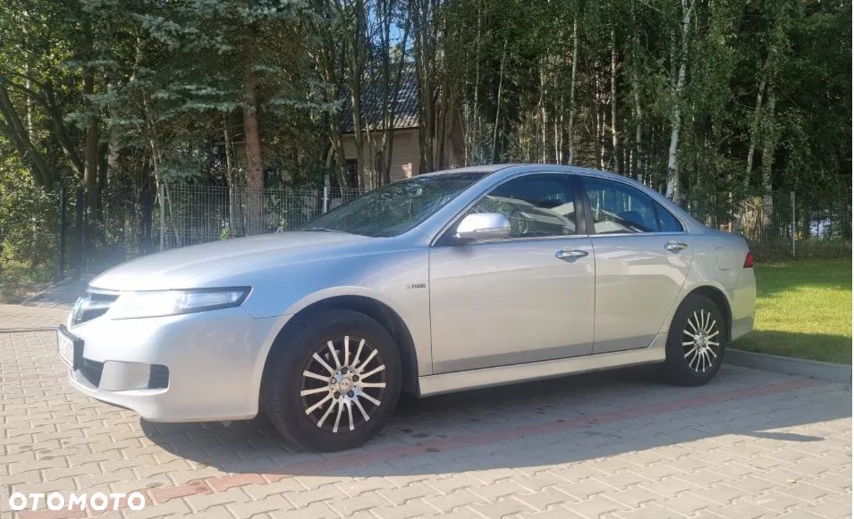 Honda Accord - 1