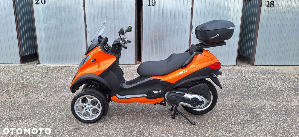 Piaggio MP-3 - 3
