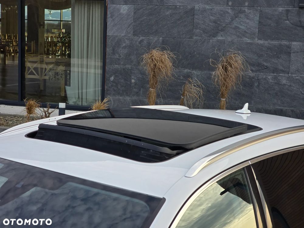 Audi A4 Avant 2.0 TDI DPF clean diesel quattro S tronic S line Sportpaket - 12