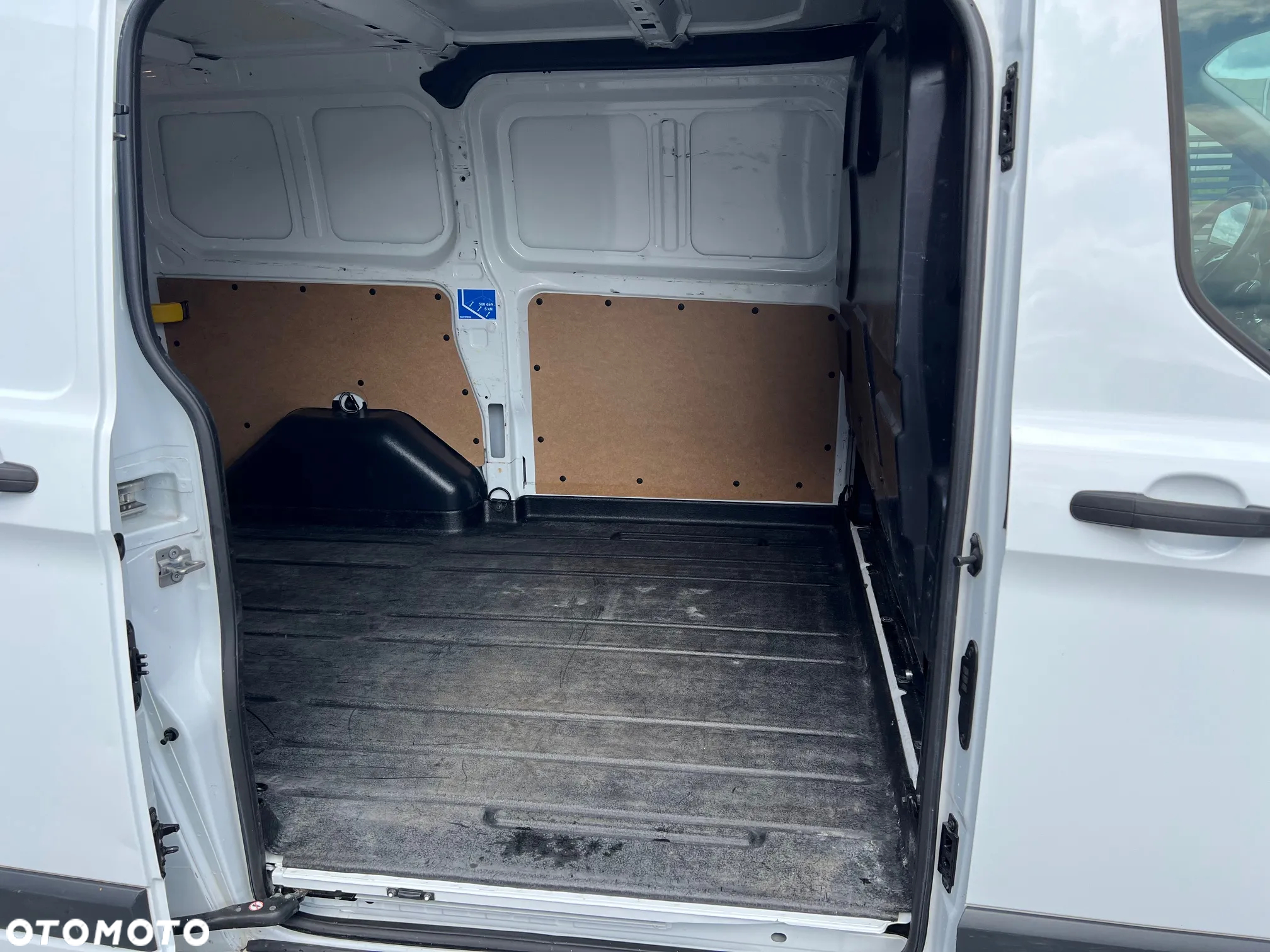 Ford Transit Custom - 16