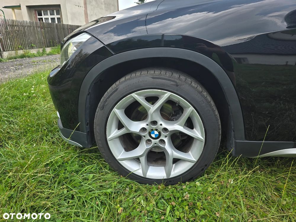 BMW X1 xDrive18d xLine - 4
