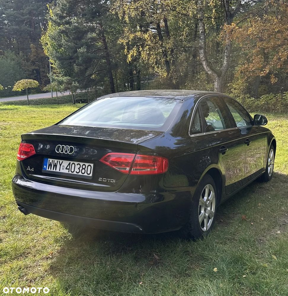 Audi A4 Limousine - 7