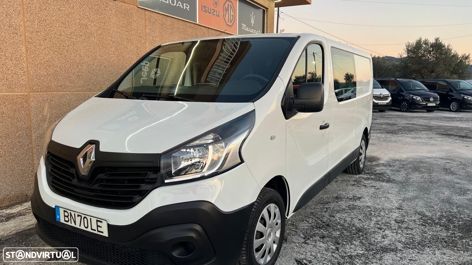 Renault Trafic 1.6 dCi L2H1 1.2T SS - 2
