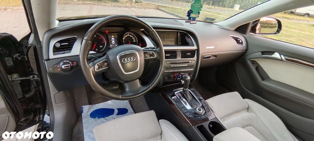 Audi A5 Coupé 2.7 TDI Multitronic - 26