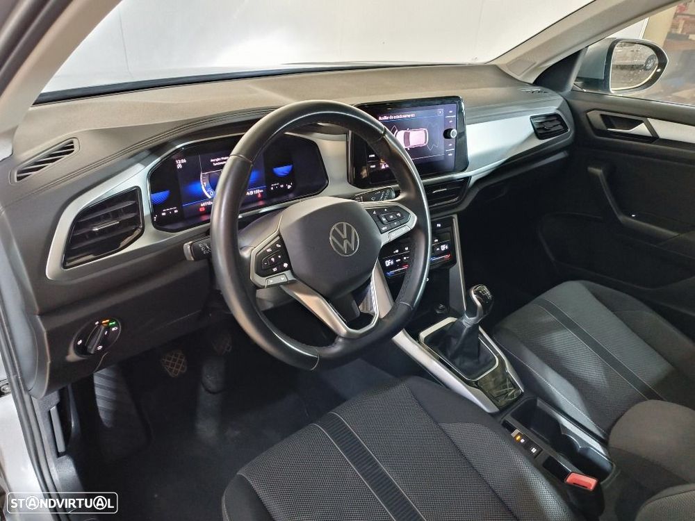 VW T-Roc 1.0 TSI Urban - 6