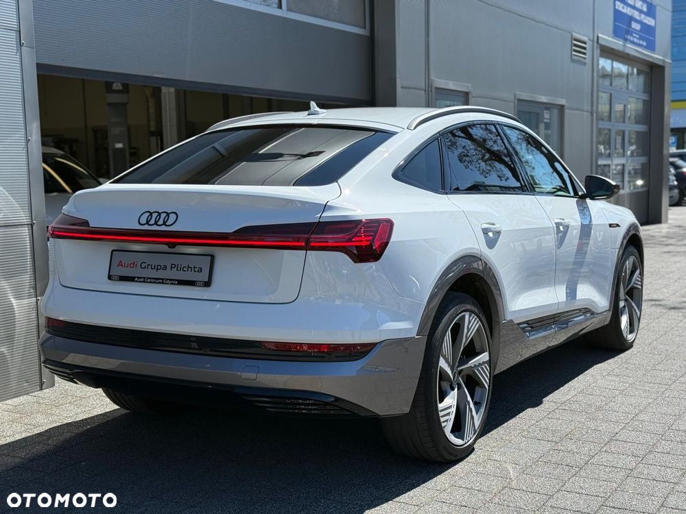 Audi e-tron Sportback 55 Quattro S Line - 11