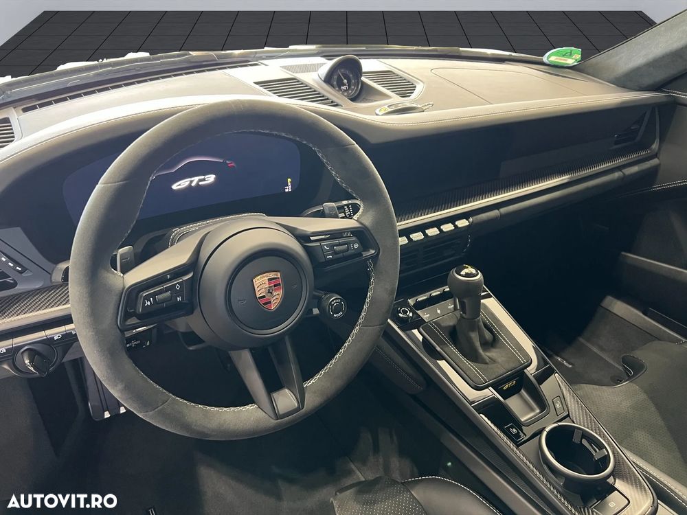 Porsche 911 GT3 PDK mit Touring-Paket - 14