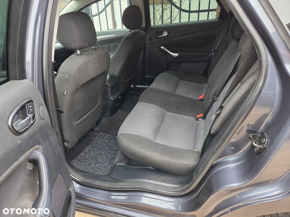 Ford Mondeo 2.0 TDCi Titanium S - 6