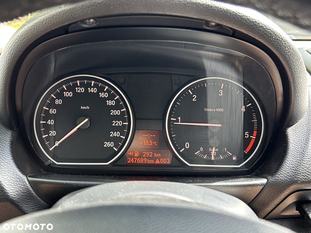 BMW Seria 1 120d - 15