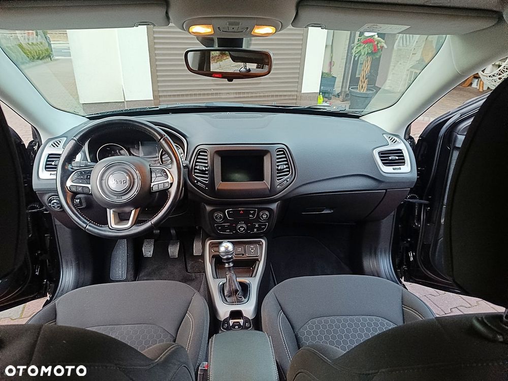 Jeep Compass 1.3 TMair Longitude FWD S&S - 18