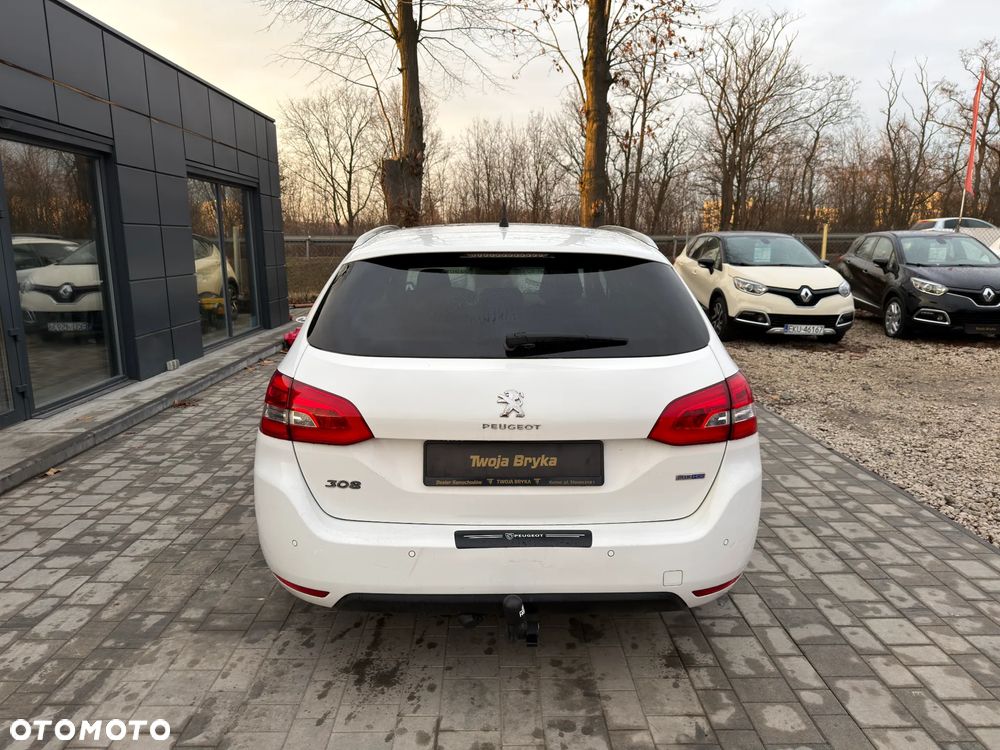Peugeot 308 1.6 e-HDi Active S&S - 18