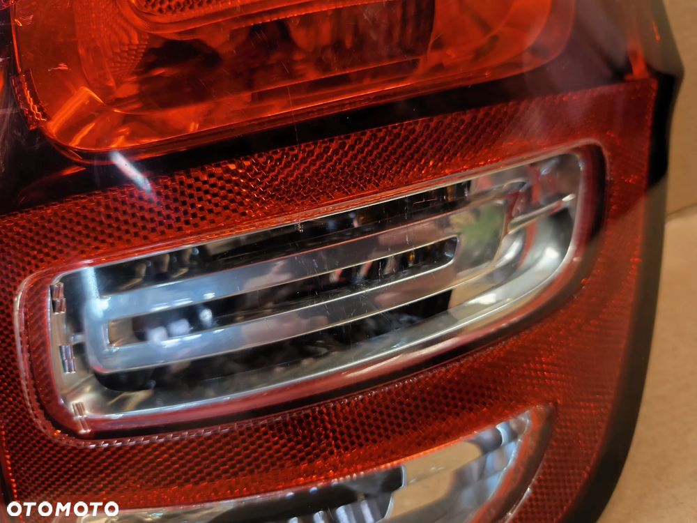 LAMPA TYŁ TYLNA PRAWA CITROEN C3 II - 2