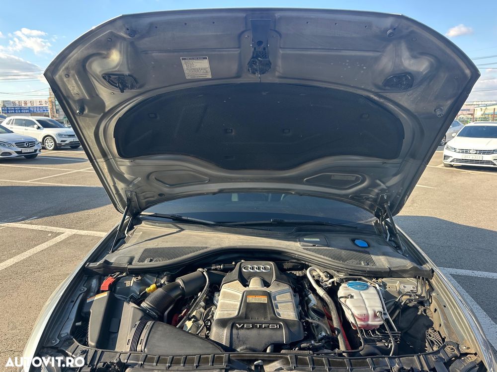 Audi A6 Avant 3.0 TDI DPF quattro tiptronic - 24