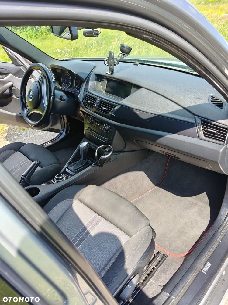 BMW X1 - 24