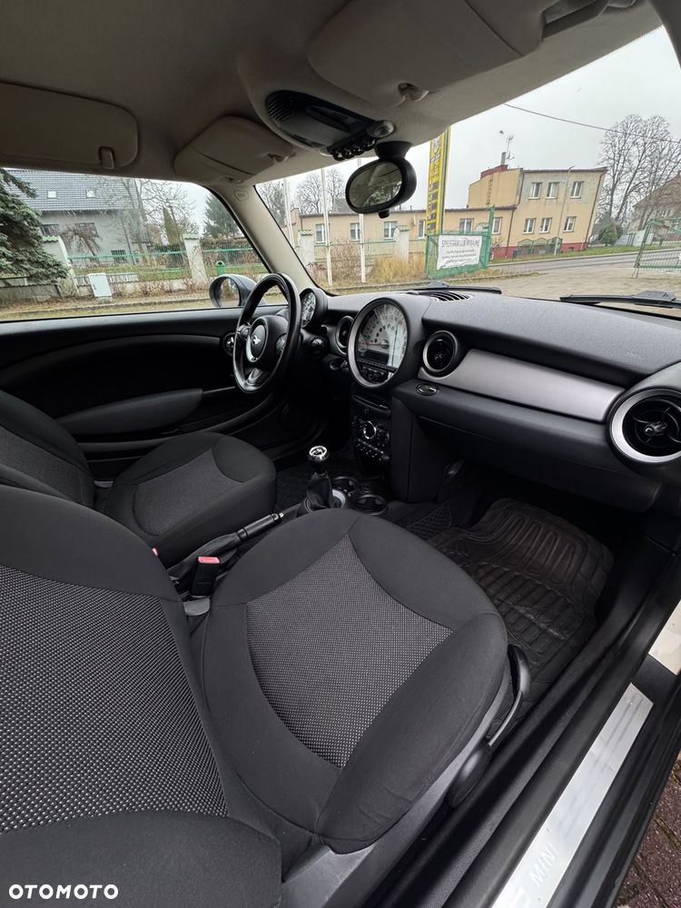 MINI Cooper Green Park - 7