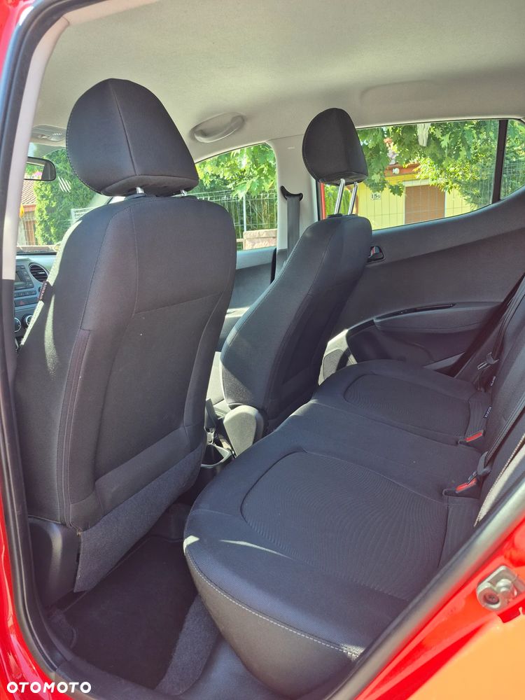 Hyundai i10 1.2 Fifa World Cup Edition - 19