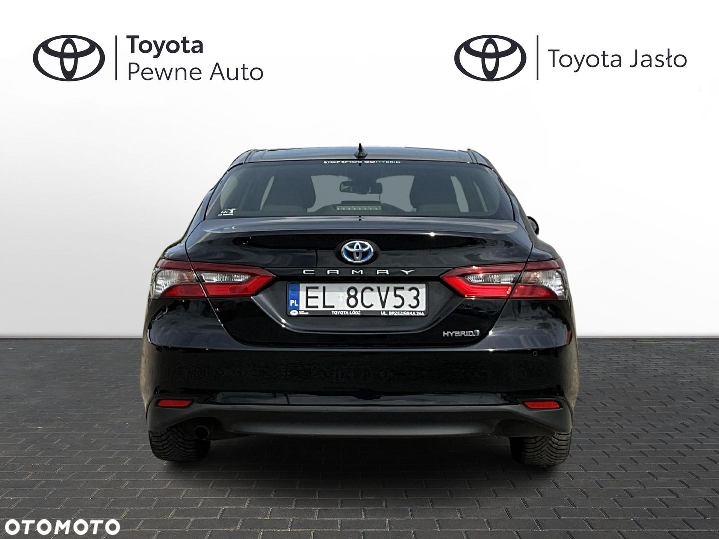 Toyota Camry - 7