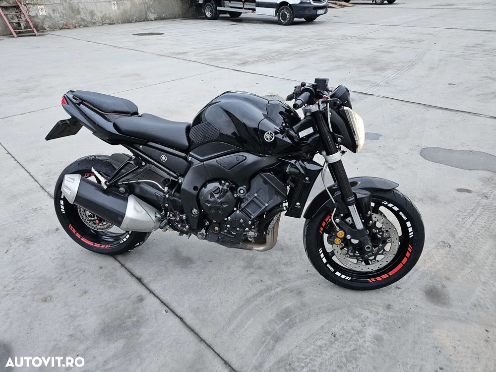Yamaha FZ - 3