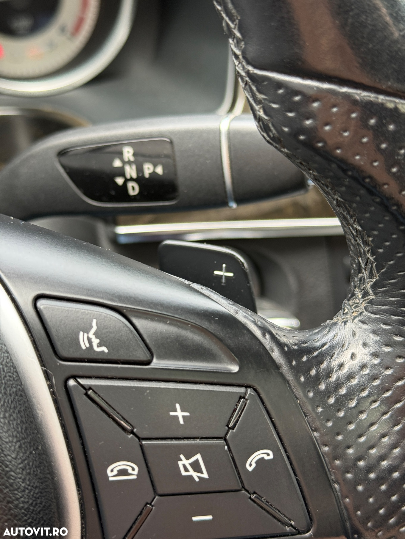 Mercedes-Benz E 220 BlueTEC 9G-TRONIC Avantgarde - 37