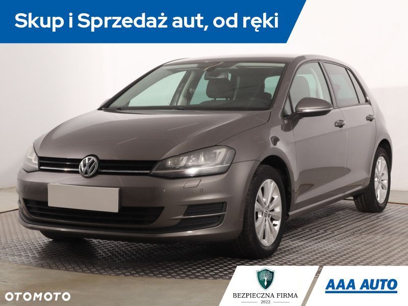Volkswagen Golf - 3