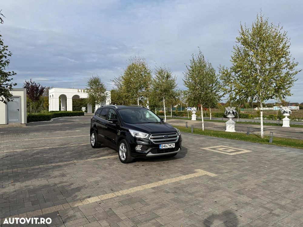 Ford Kuga - 35