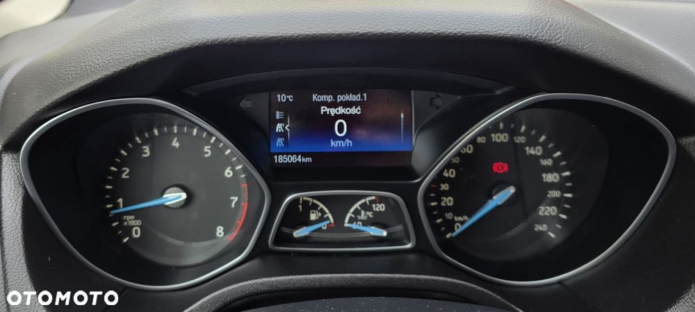 Ford Focus 1.0 EcoBoost Titanium - 9