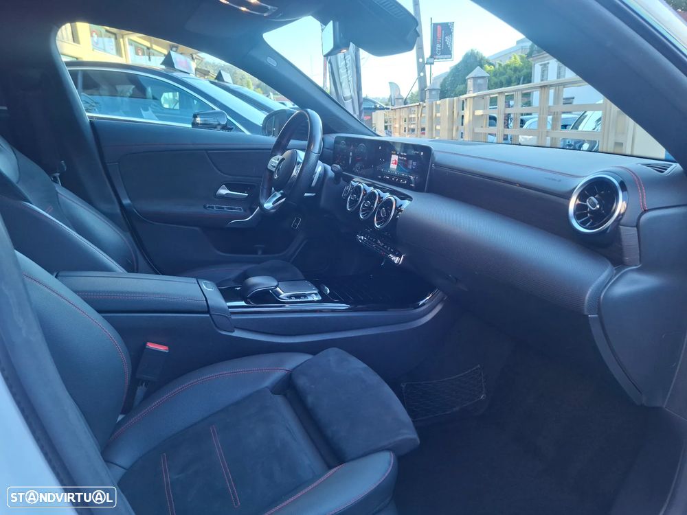 Mercedes-Benz CLA 180 d Shooting Brake AMG Line Aut. - 26