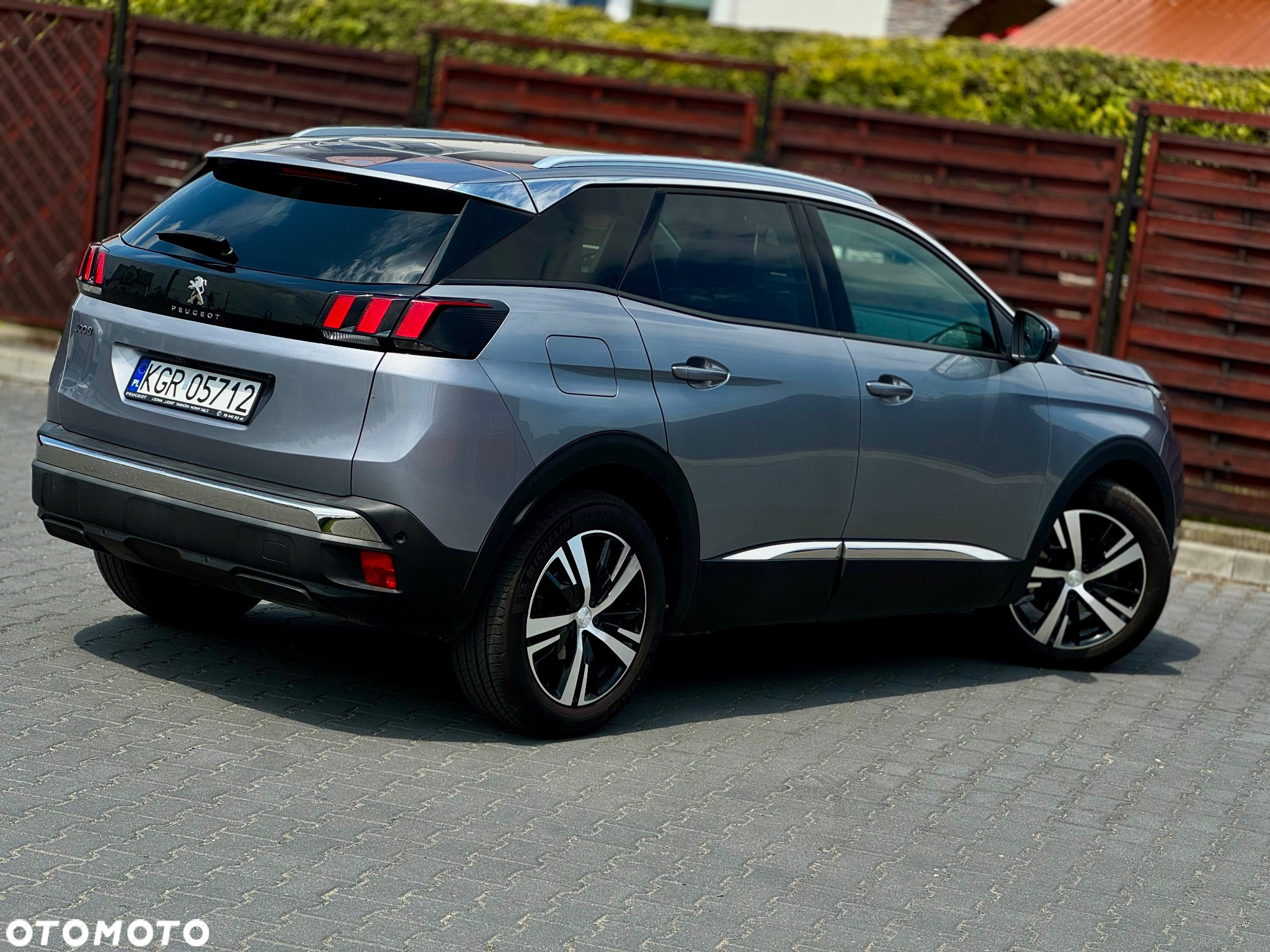 Peugeot 3008 1.6 BlueHDi Allure S&S EAT6 - 6