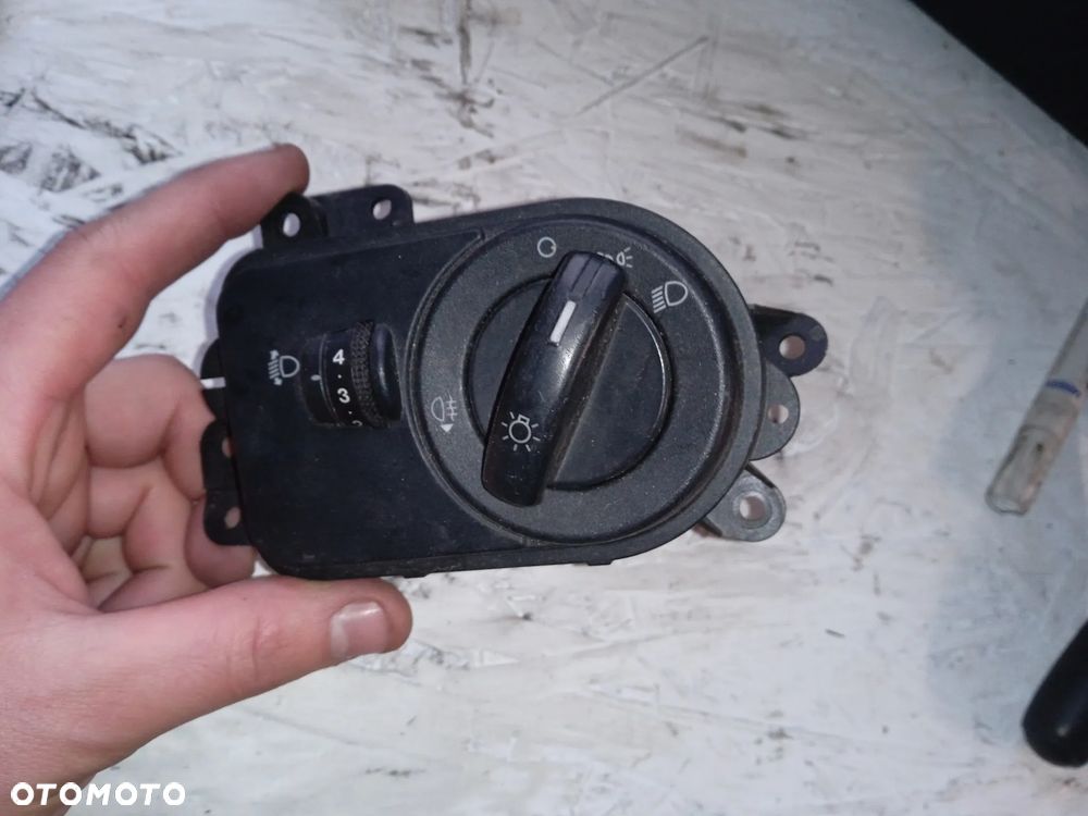 FORD FIESTA MK6 01-08 PRZEŁĄCZNIK WŁĄCZNIK ŚWIATEŁ  FORD FIESTA MK6 MONDEO MK3 PRZEŁĄCZNIK WŁĄCZNIK ŚWIATEŁ - 1