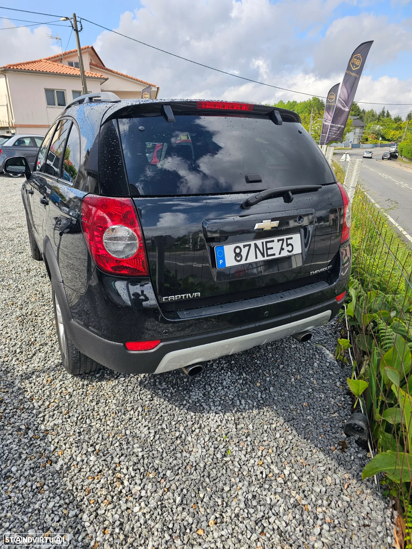 Chevrolet Captiva 2.2 VCDi Seven 164g 7L - 9