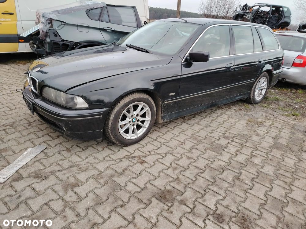 maska zderzak lampa drzwi bmw e39 475częsci - 2