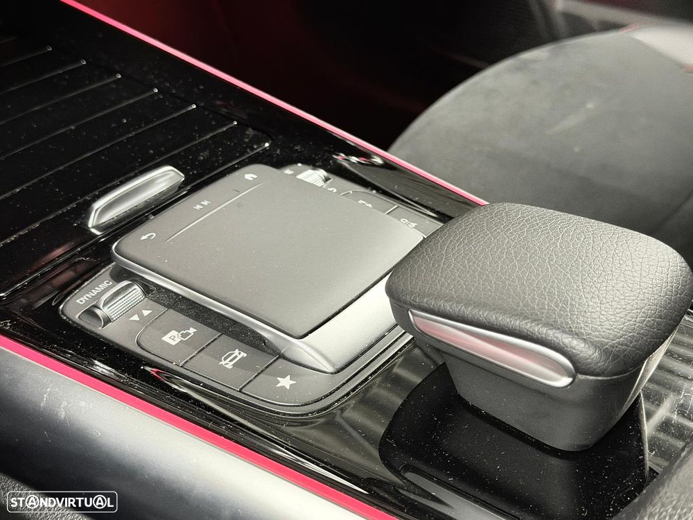 Mercedes-Benz GLA 250 e AMG Line - 15