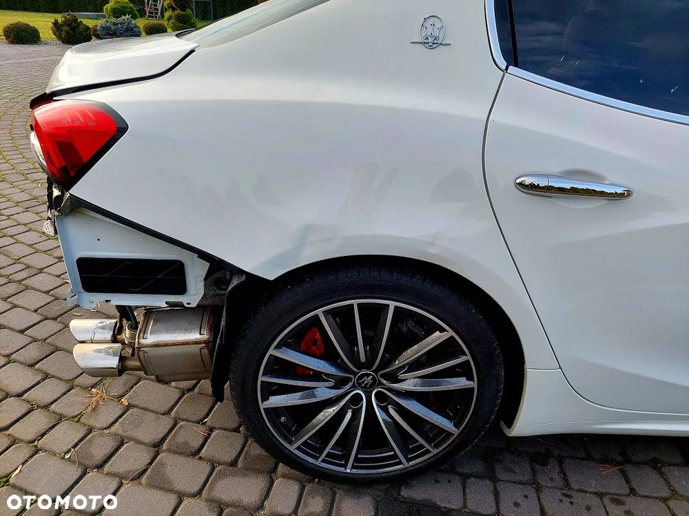 Maserati Ghibli GranSport - 39