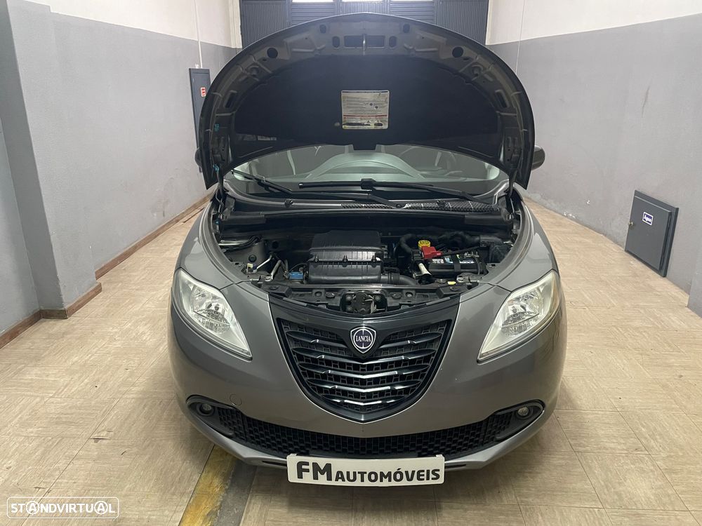 Lancia Ypsilon 1.2 S&S Urban - 23