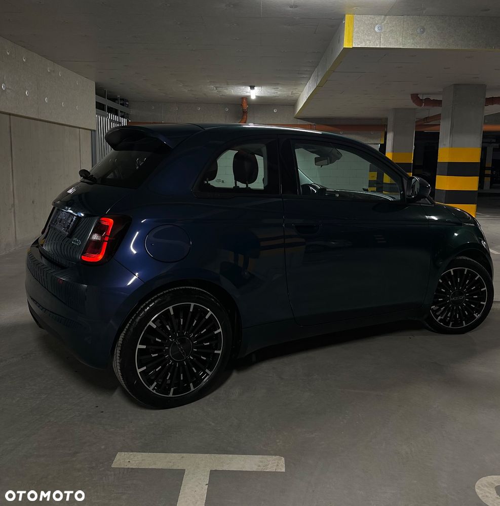Fiat 500e Action - 14